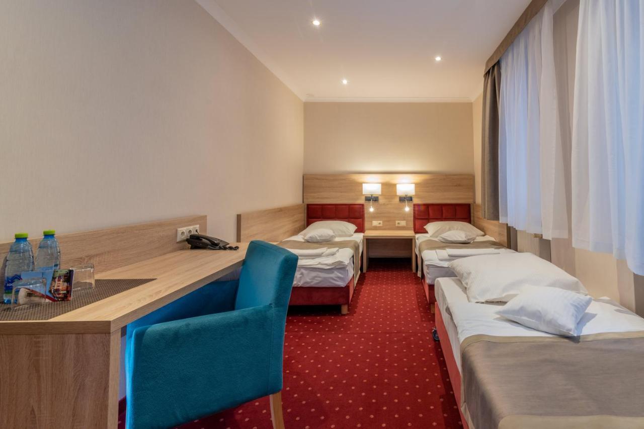Hotel Texicana Sulechów Eksteriør bilde