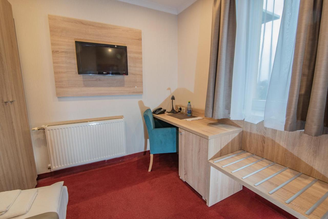 Hotel Texicana Sulechów Eksteriør bilde
