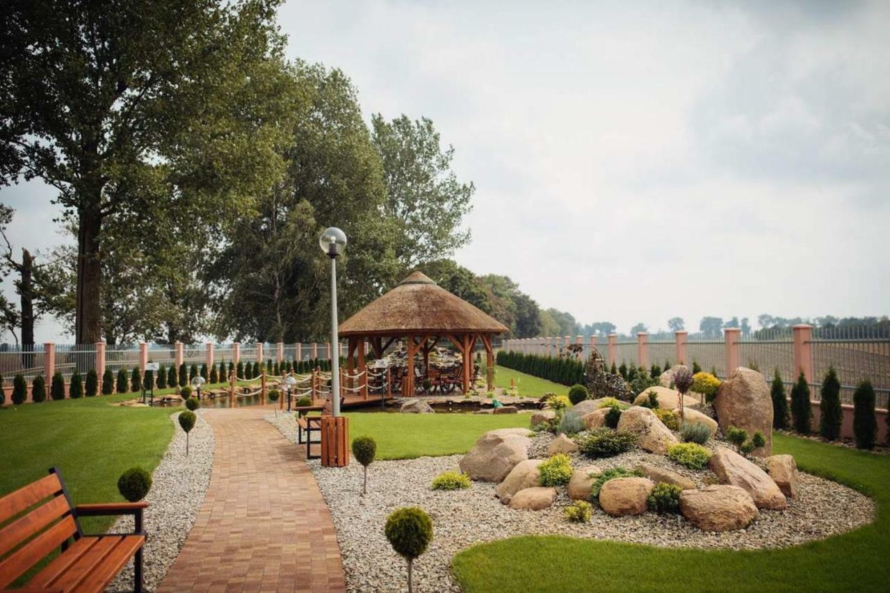 Hotel Texicana Sulechów Eksteriør bilde