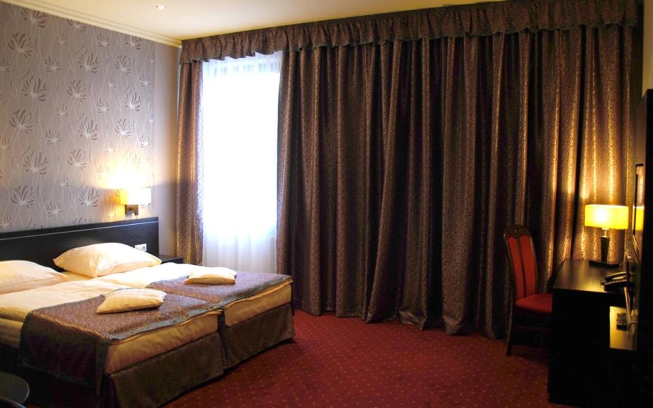 Hotel Texicana Sulechów Rom bilde
